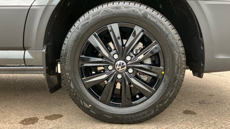 Volkswagen Crafter Cr35 Lwb Diesel Fwd 2.0 TDI 177PS Commerce Plus High Roof Van Auto